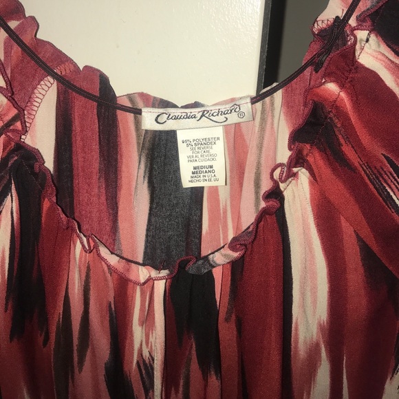 Red blouse - Picture 2 of 3